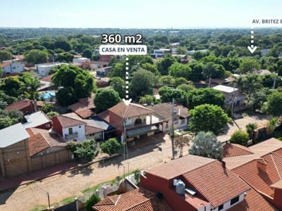 Casa + salón comercial en venta | Laurelty, Luque