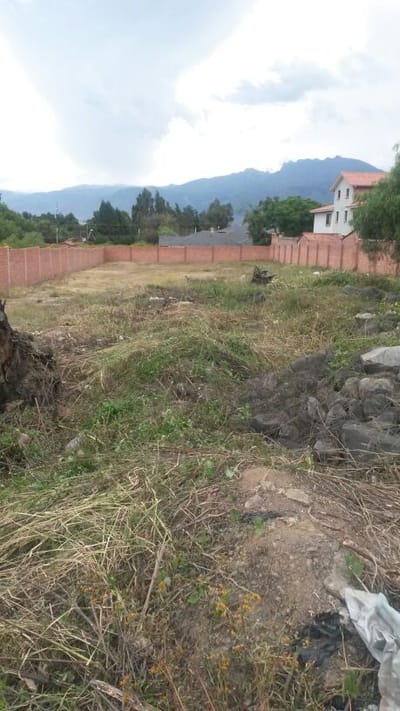 HERMOSO LOTE EN VENTA - TIQUIPAYA