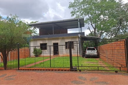 Casa en Venta San Lorenzo Cerca Avelino Martínez Apta Crédito