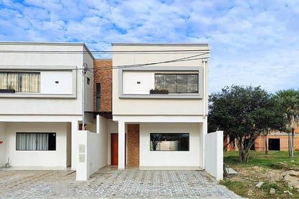 Dúplex-Venta-Pilar del Norte - Limpio, Limpio, Central