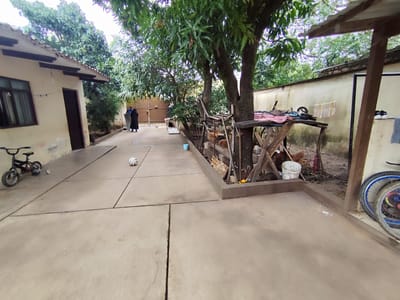 CASA EN ANTICRETICO 