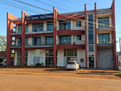 VENDO EDIFICIO EN CENTRO DE MINGA GUAZÚ