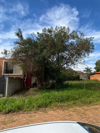 TERRENO EN LUQUE - PRIMER BARRIO