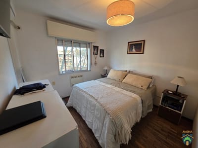 Apartamento dos dormitorios alquiler en Cordón – Av. Gral. Rivera y Acevedo Diaz