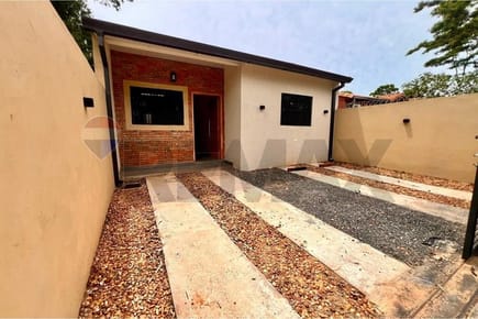 Chalet - Venta - San Lorenzo, Central, Paraguay