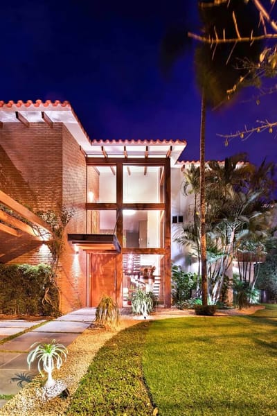 Casa de Lujo en Alquiler – Condominio Parque La Floresta