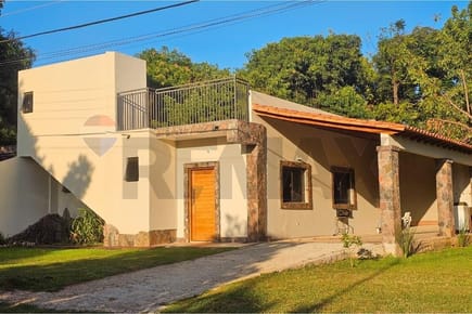  Casa en Isla Bogado Luque