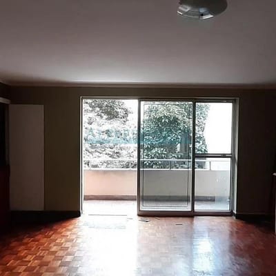 Casas como Terreno CAL MARIO VALDIVIA