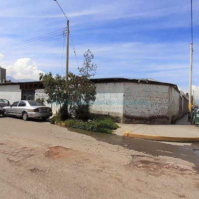 Terrenos Comerciales AV Jose Carlos Mariategui