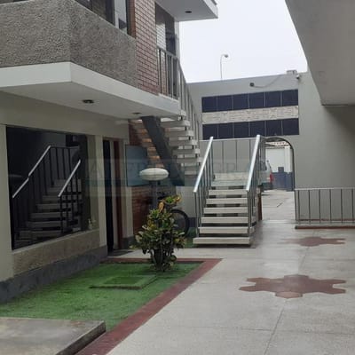 Casas como Oficina AV Guardia Chalaca