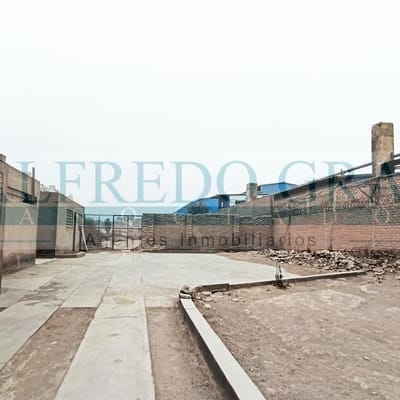 Terrenos Comerciales AV Nicolas Ayllon
