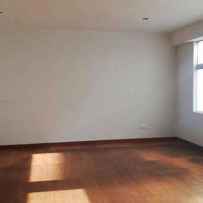 Departamentos AV Juan Pardo de Zela  Piso