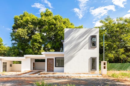En venta Duplex de 3 dormitorios en barrio cerrado de Luque