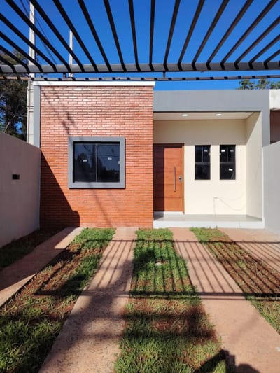 CASA DE 3 DORMITORIOS EN ESQUINA A ESTRENAR EN ÑEMBY✨  ???? Barrio Rincón