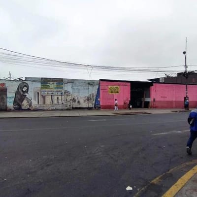CASONA EXCELENTE UBICACION