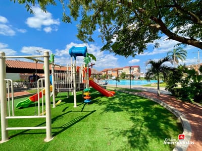 Casa En Venta En Condominio