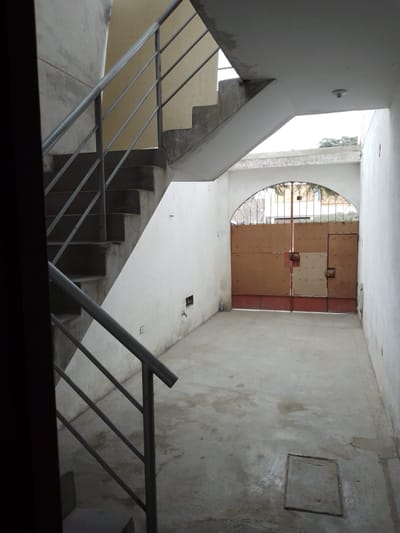 ¡OPORTUNIDAD! CASA DE DOS PISOS EN AVENIDA URB. SANTO DOMINGO - CARABAYLLO