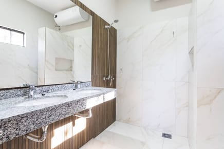 VENDO HERMOSO DUPLEX MARIANGELA EN SAN LORENZO