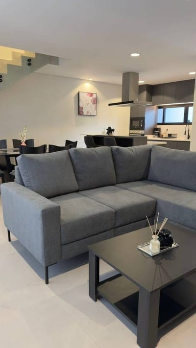 VILLA DÚPLEX – VIVÍ EL CONFORT PREMIUM EN LOMA PYTÁ