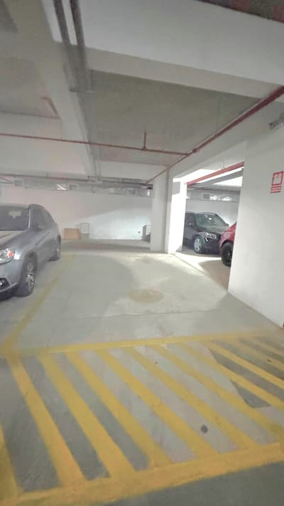 BAJÓ DE PRECIO: Venta Estacionamiento Doble Lineal 33.73m2 - Miraflores 