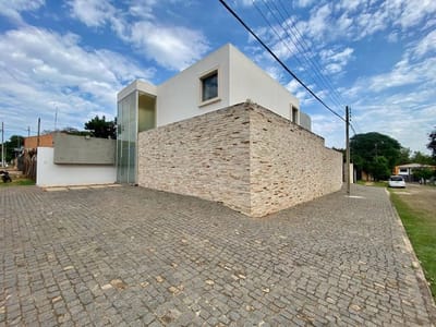 Casa de lujo en Capiatá