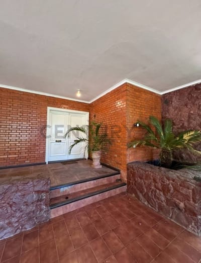 AMPLIA RESIDENCIA EN VENTA PARQUES DEL YACHT Y GOLF CLUB