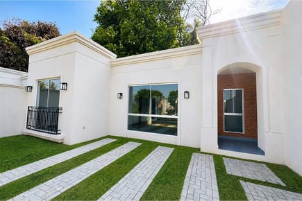 Casa-Venta- Mariano Roque Alonso, Central