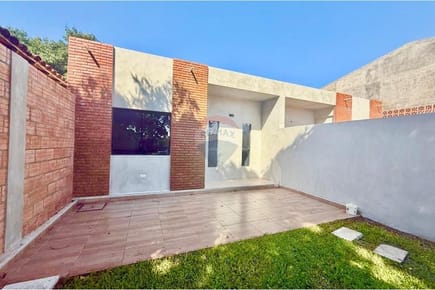 CHALET EN VENTA - CAPIATÁ