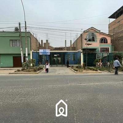 Alquiler de Local Comercial - 300 m²  Rimac
