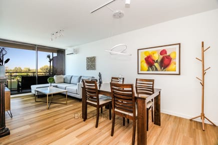 Apartamento En Venta De 2 Dormitorios En Interlagos