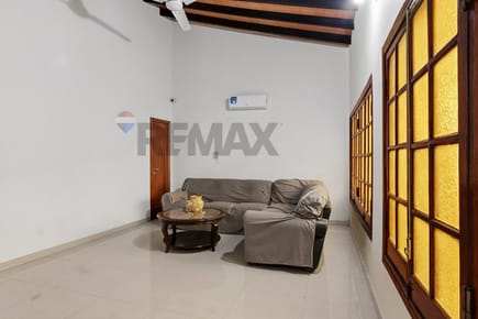 CASA EN VENTA - LOMA PYTA