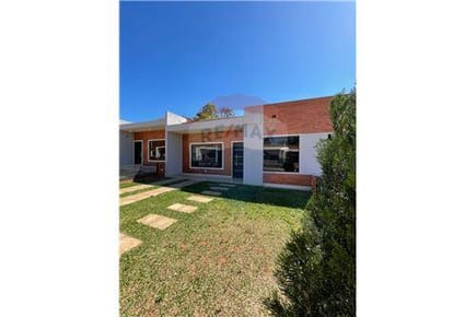 Casa A Estrenar En Barrio Cerrado 
