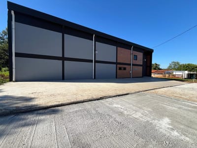 ALQUILO TINGLADO EN MARIANO ROQUE ALONSO 700 M2