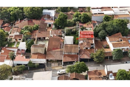 TERRENO CON CASA A REFACCIONAR EN RECOLETA