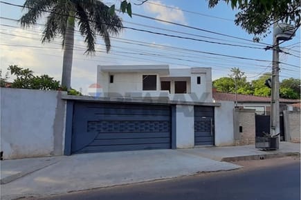 Vendo casa a terminar en Villa Elisa se puede construir hasta 4 pisos 