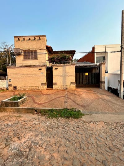 VENDO CASA EN LAMBARE