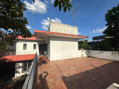Vendo casa en Barrio Sajonia Asunción 