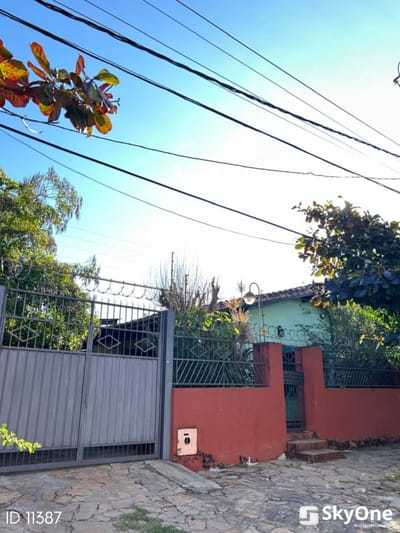 OFERTO CASA EN LAMBARÉ ! A SOLO 400 MTRS DE AVDA RCA ARGENTINA‼️