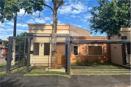 VENDO CHALET DE 2 DORMITORIOS EN CAPIATA RUTA 1