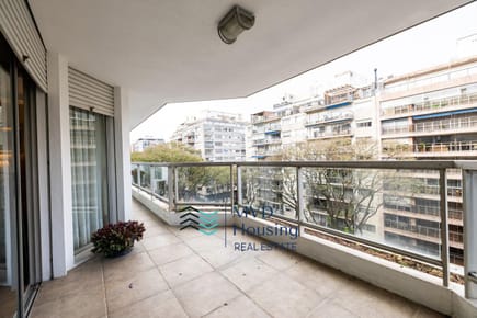 VENTA, 3 DORM MAS SERV, 2 GARAJES, CATEGORÍA.
