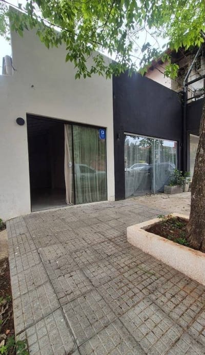 ALQULO LOCAL COMERCIAL EN BARRIO SAN CRISTOBAL