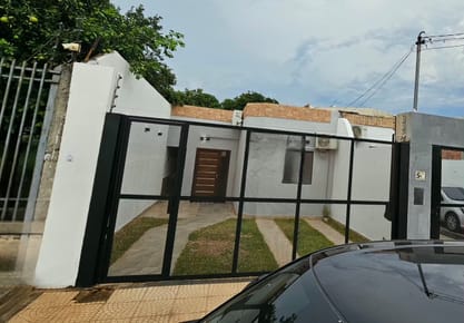 Alquilo chalet en Laurelty luque