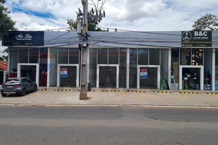 Salones Comerciales en Fernando de la Mora