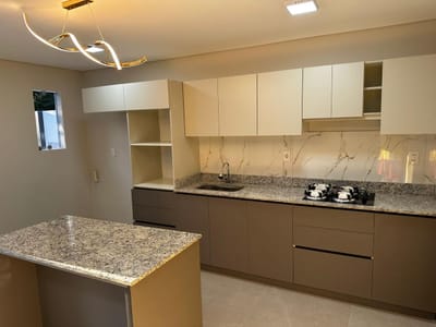 VENDO - CASA - LAMBARE