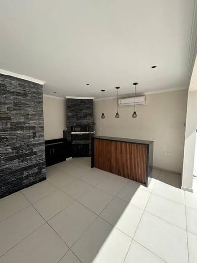 Venta de casa refaccionada a nueva zona Complejo Santos y Textilia, B°Jara