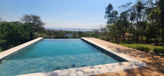 EN VENTA CASA EN ESTANZUELA, ITAUGUA