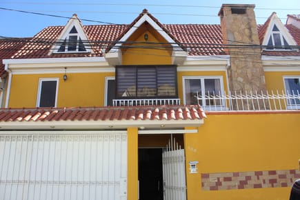 HERMOSA CASA EN VENTA  $us 280.000