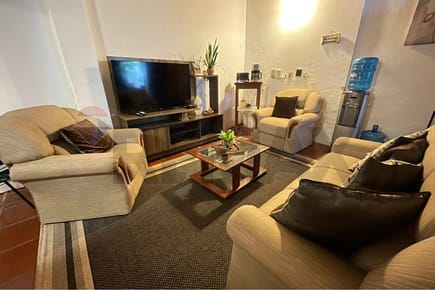 CASA EN EL GRUPO HABITACIONAL