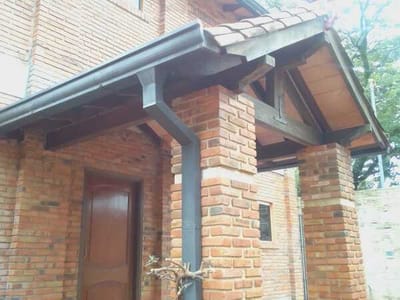 VENDO CASA DE 3 DORMITORIOS 