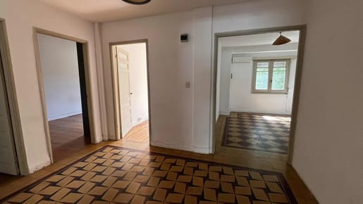 VENTA CON RENTA EN CORDON, 3 DORM Y 2 BAÑOS, PISO 1 FRENTE, BALCON Y PATIO